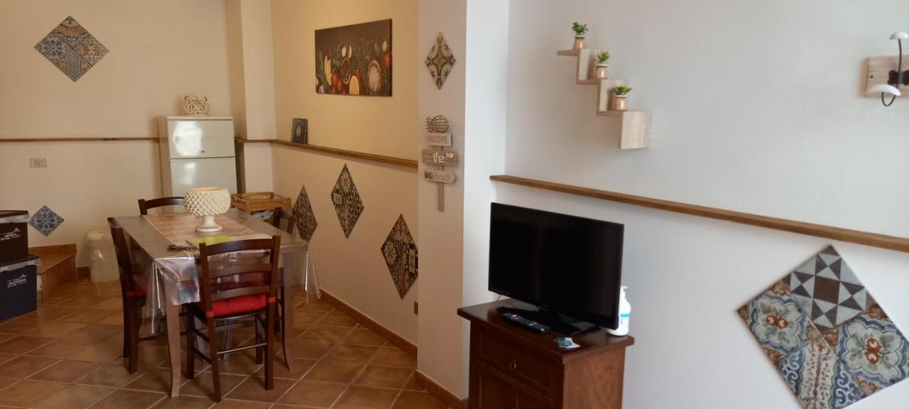 Casa Vacanze Chiara Terrasini Exteriér fotografie